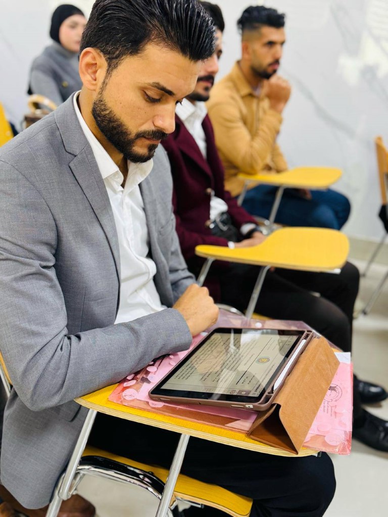 وحدة تمكين المرأة في كلية التقنيات الصحية والطبية تنظم ورشة بعنوان "الاسعافات الاولية للعيون"