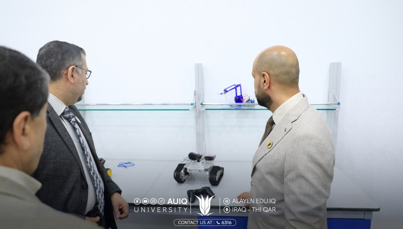 رئيس جامعة العين العراقية يجري جولة في كليتي الهندسة والتقنية الهندسية