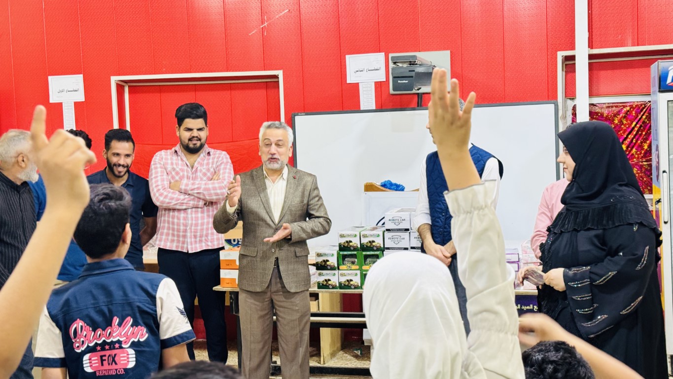 روح العطاء: طلبة الكلية التقنية الهندسية في زيارة إنسانية إلى مدرسة التضامن.