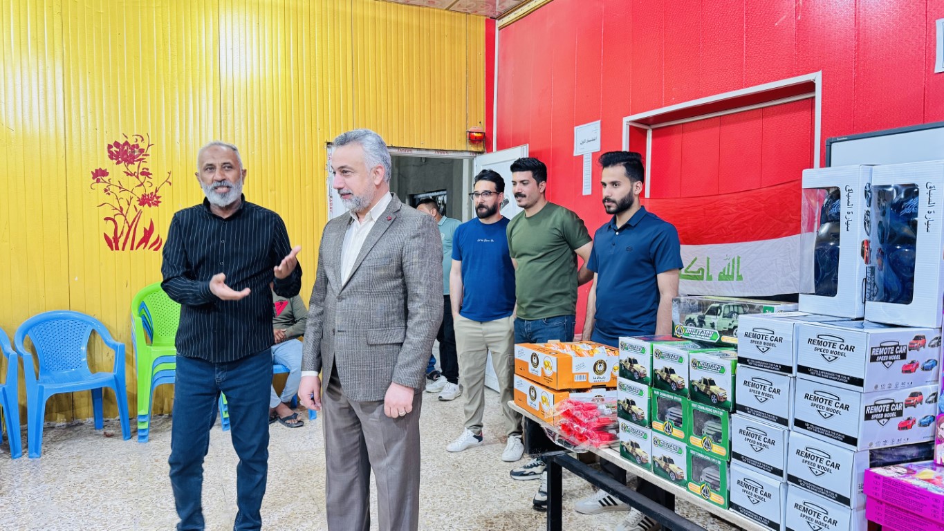 روح العطاء: طلبة الكلية التقنية الهندسية في زيارة إنسانية إلى مدرسة التضامن.
